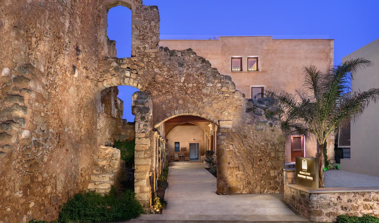 Madonna Del Mare Hotel Chania  Bagian luar foto